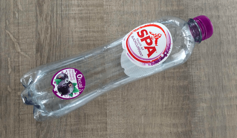Waarschuwing: vul jij je plastic flesje weleens? Stop er meteen mee! Het kan heel gevaarlijk zijn!