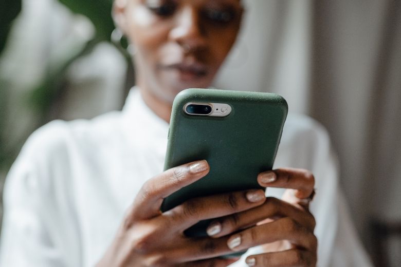Let op: mensen downloaden massaal de verkeerde app voor coronabewijs