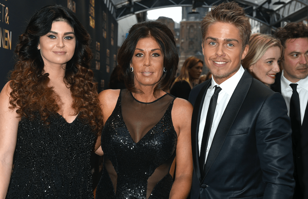 Roxeanne en Rachel Hazes willen het goedmaken, maar: "Dré wil het niet en zijn gezin wil het niet...”