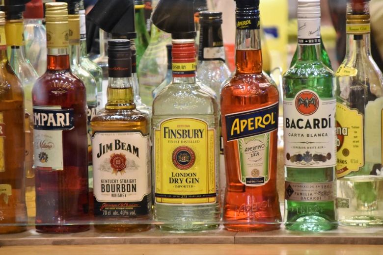 Proost: DIT alcoholische drankje zorgt ervoor dat je meer calorieën verbrandt!