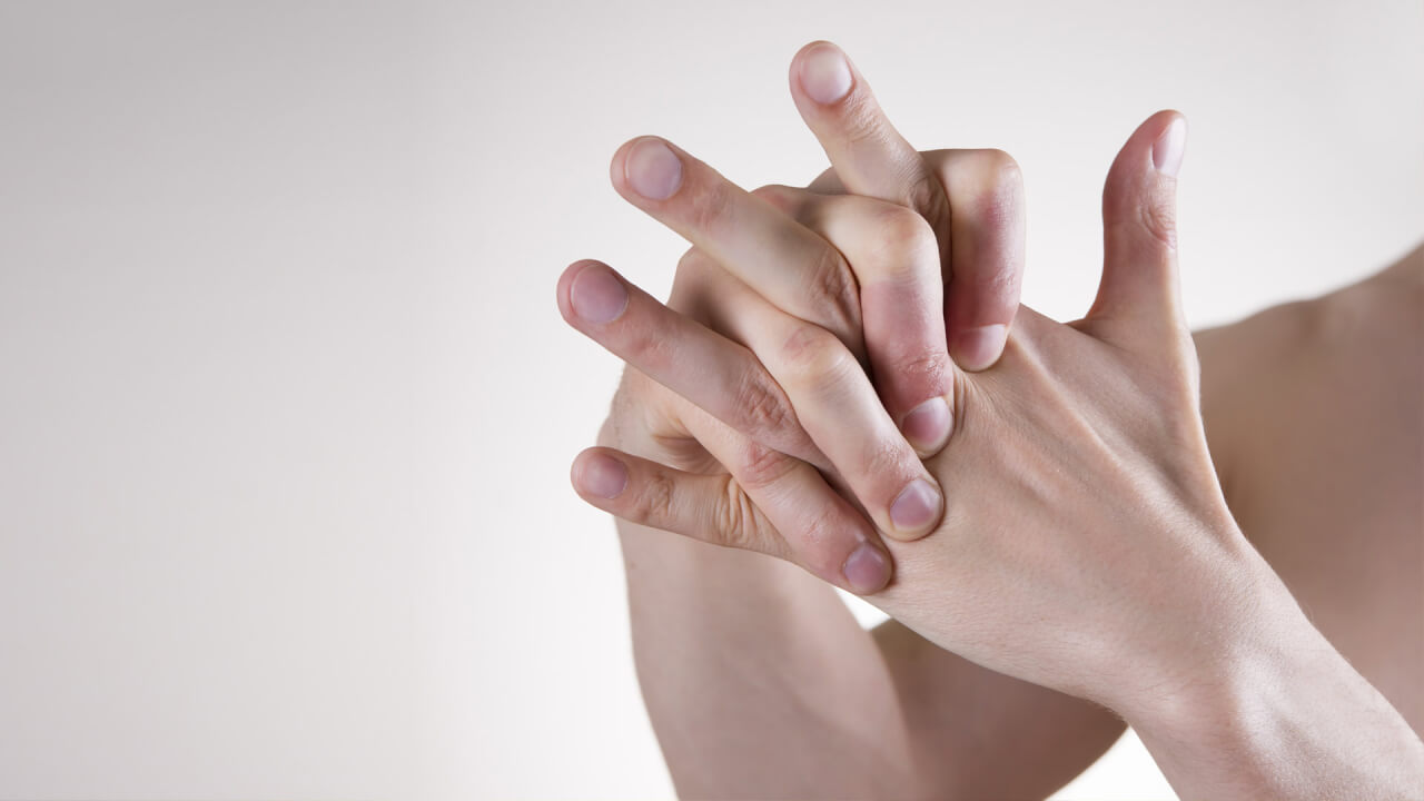 Is het slecht voor je om je vingers te knakken?
