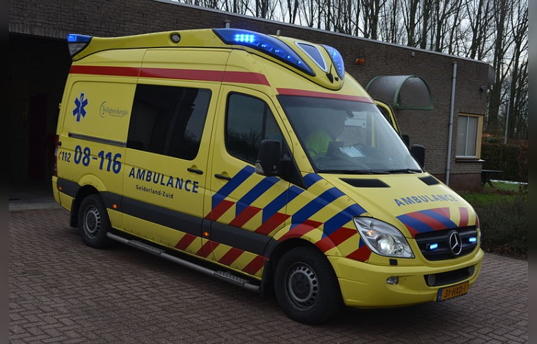 Jongen (25) bijna verdronken tijdens 112-storing: omstanders 'in rep en roer'