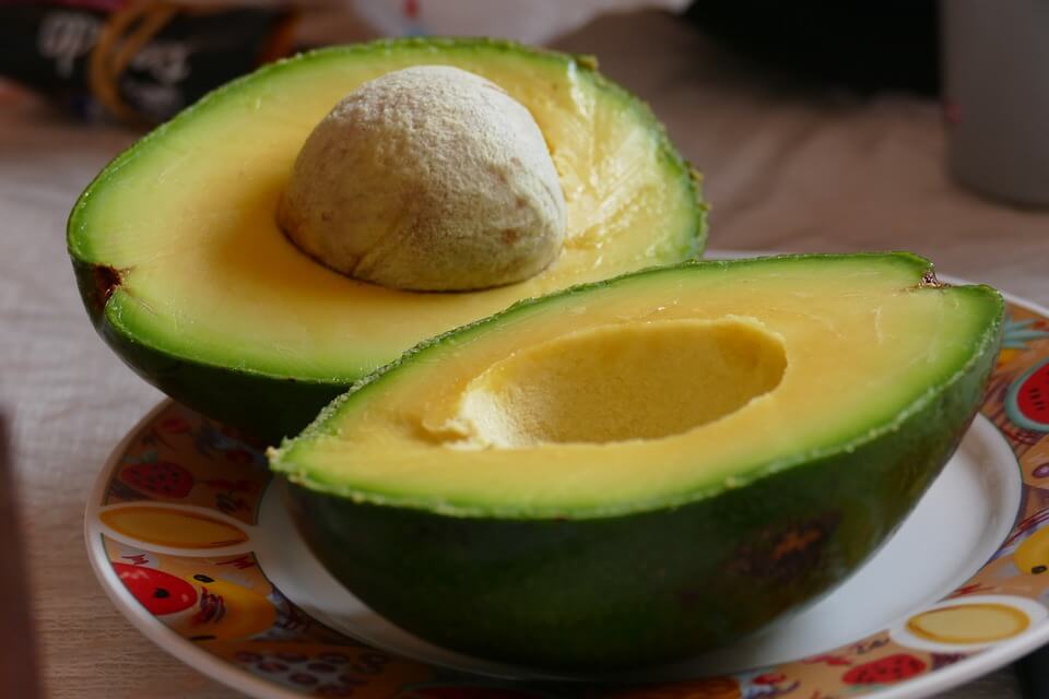 Dit is de reden waarom een avocado gevaarlijk kan zijn. Artsen waarschuwen ervoor…