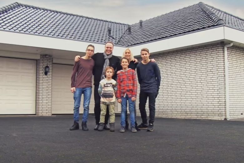 Zien: zo zien de vier zoons van Frans en Mariska Bauer er nu uit 