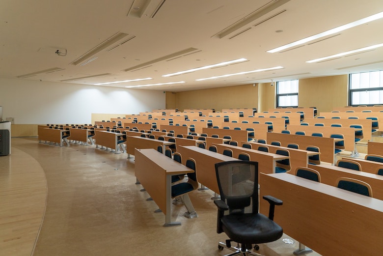 Psychiaters pleiten voor heropening al het onderwijs