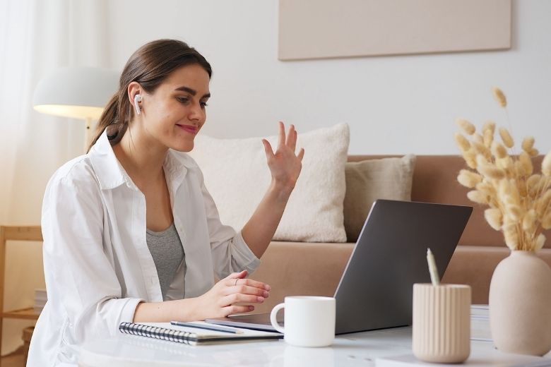 Onderzoek: videovergaderingen zijn stressvol, maar de oplossing is simpel