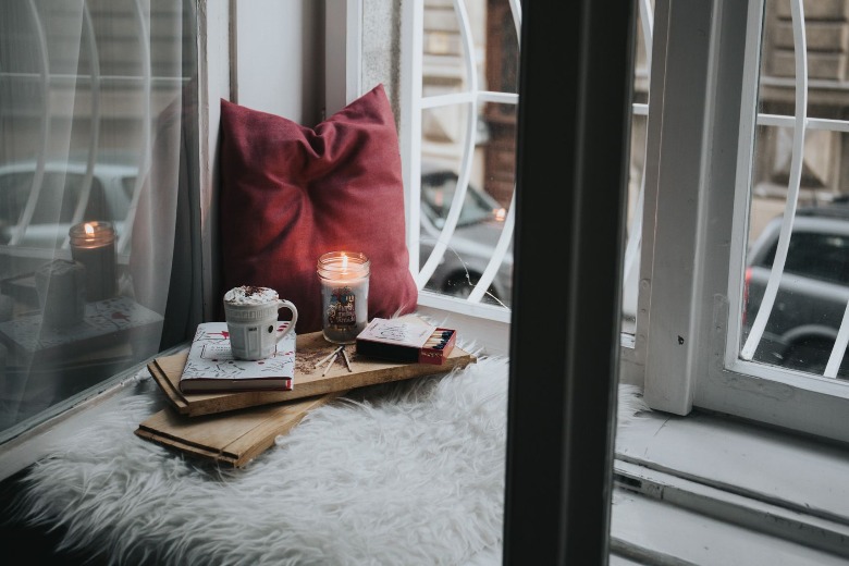Klaar voor de herfst: 6 tips om een strak interieur gezelliger te maken