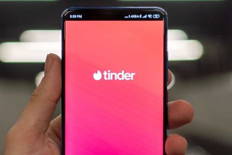 Deze 7 dingen moet je nooit op je datingprofiel zetten 