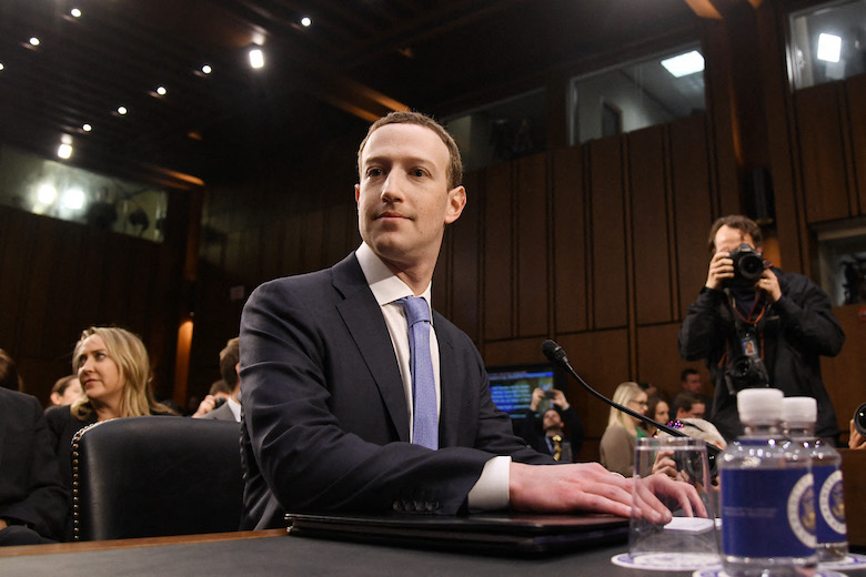 Klokkenluider trekt aan de bel over Facebook: dit is er aan de hand