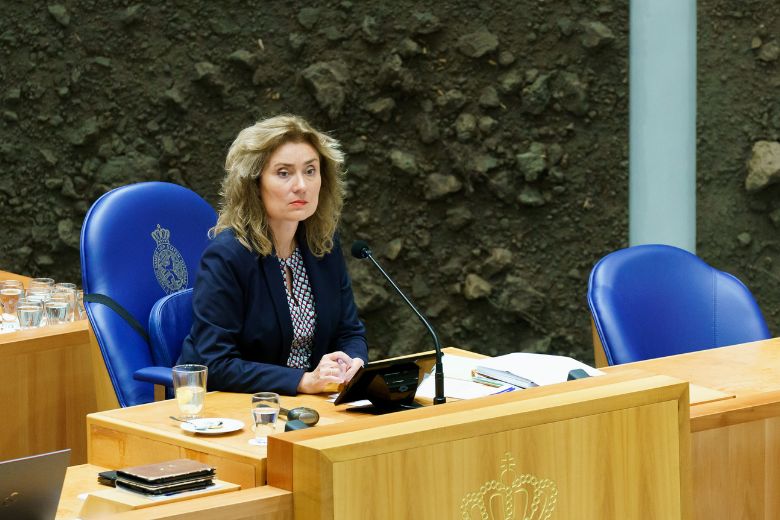 Bestuur Tweede Kamer doet aangifte van informatielek