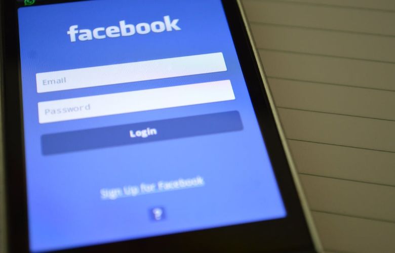 Privéberichten van tienduizenden Facebook-gebruikers in handen van hackers