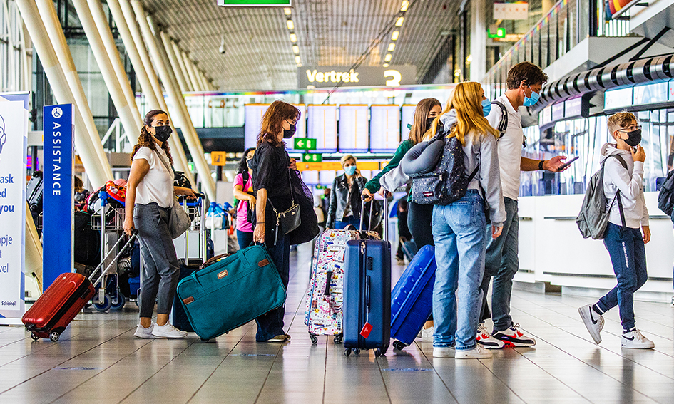 Opgepast: door grote drukte op Schiphol zijn vluchten vertraagd en geannuleerd