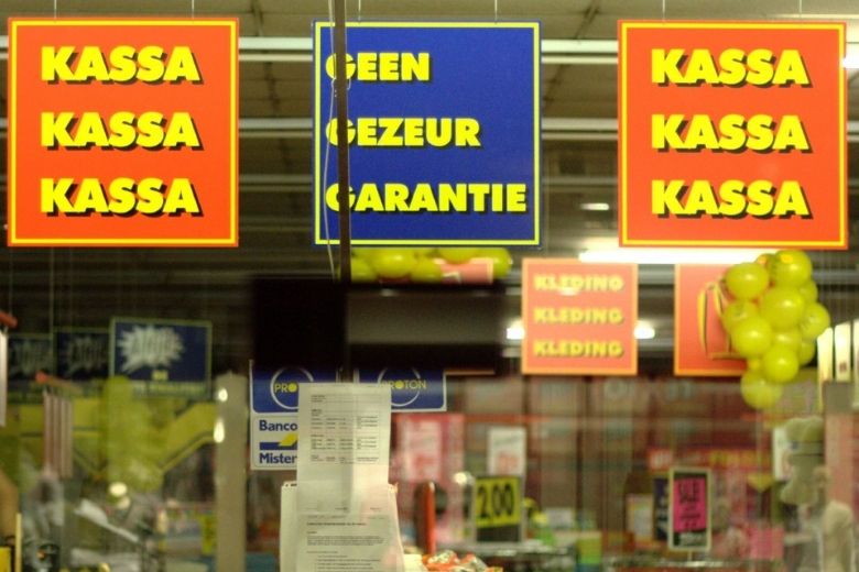 Action en Wibra openden vandaag tóch de deuren, maar kabinet grijpt in