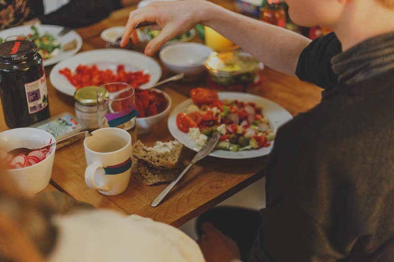 Organiseer je een dinerfeestje? Zo pak je dat aan