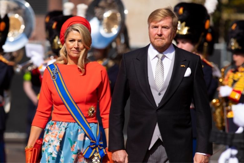 Koning verdient in 2022 voor het eerst meer dan 1 miljoen euro