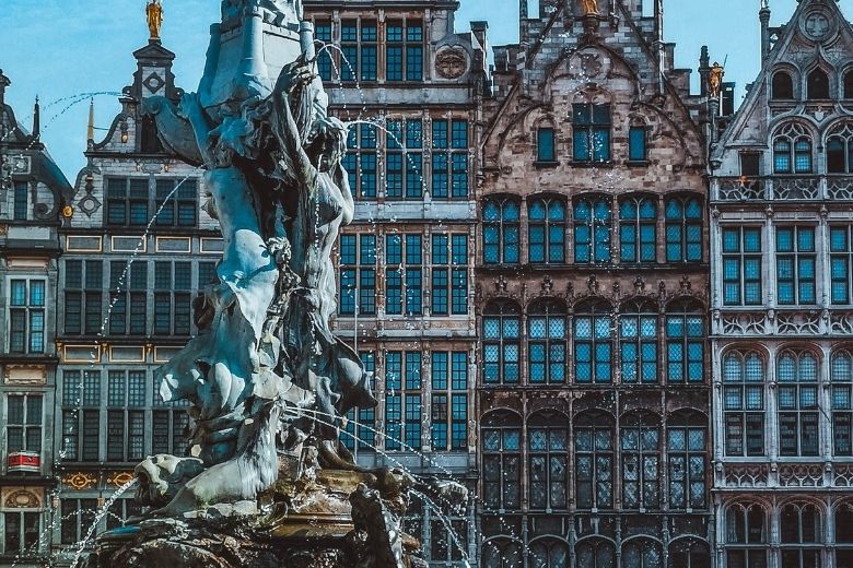 Gouverneur van Antwerpen wil niet dat Nederlanders naar België komen