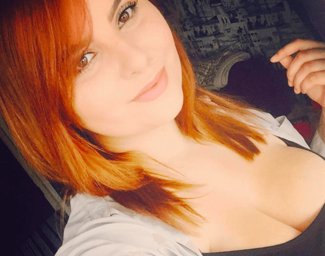 Deze vrouw is helemaal klaar met haar gigantische boezem: "ik kan soms niet eens uit bad komen"