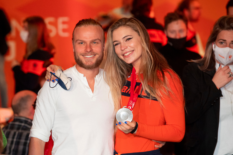 Schaatsers Jutta Leerdam en Koen Verweij uit elkaar