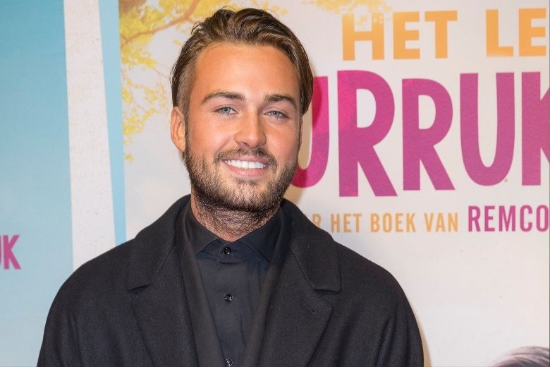 Lief: Dave Roelvink brengt bezoekje aan dakloze Jesse