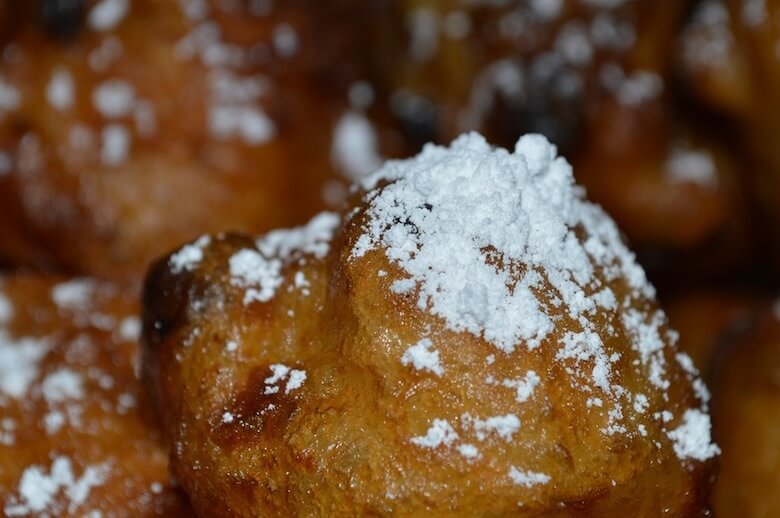 Bij déze bakkerij kun je de lekkerste oliebollen kopen volgens de AD-oliebollentest