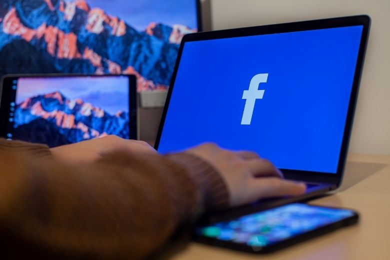 Google en Facebook verplichten vaccinatie voor alle werknemers