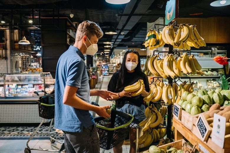 Jumbo komt met speciale 'kletskassa's'