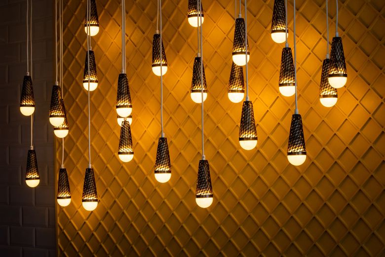 Dit is hoeveel geld je bespaart als je ledlampen gebruikt