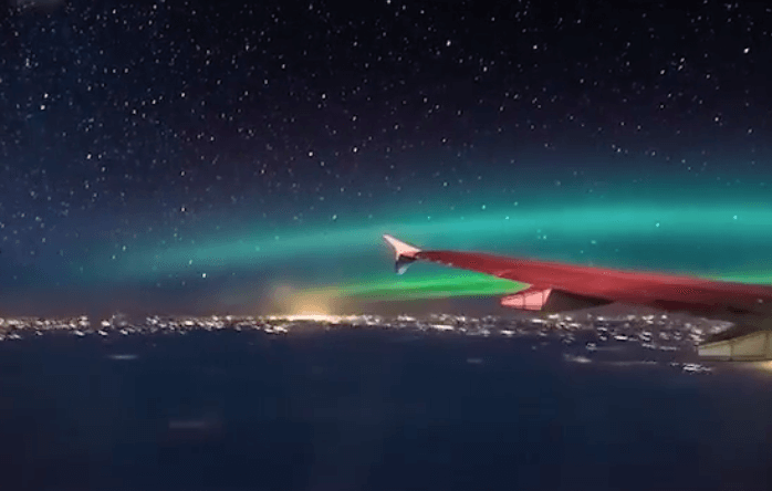 VIDEO: fotograaf Nathan vloog door een magnetische storm en legde dit vast op camera!