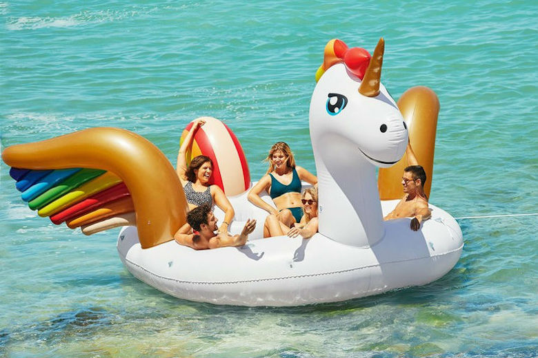 Lidl verkoopt gigantisch unicorn-badeiland en hij is nu in de uitverkoop!