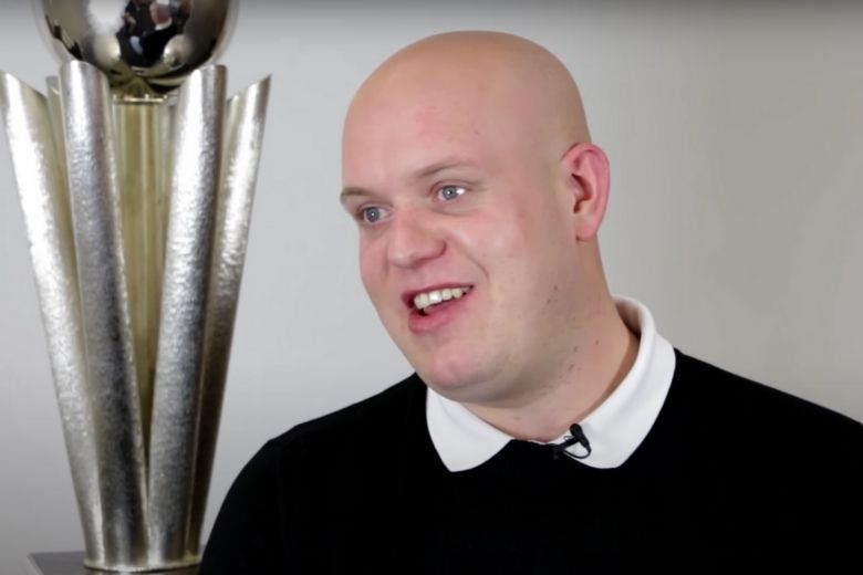 Michael van Gerwen over WK darts: 'Verwacht van mezelf dat ik win'