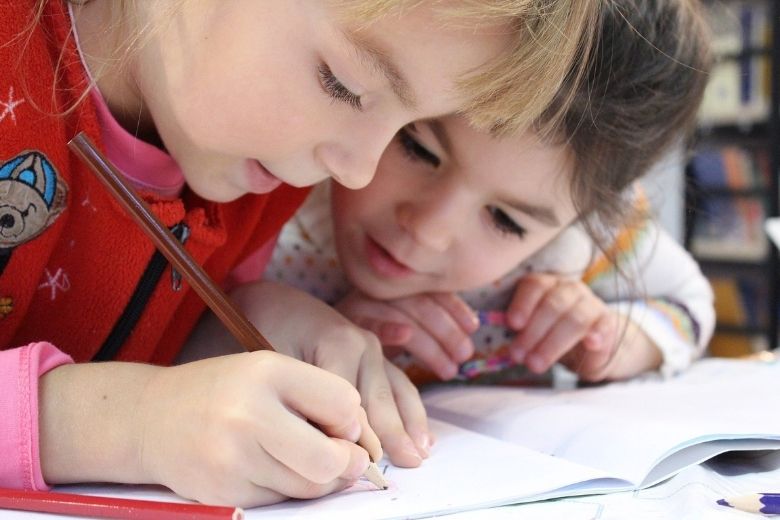 Kabinet heeft besloten: onderwijs weer open vanaf maandag
