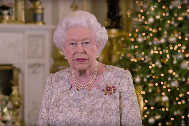 Dit is waarom de kerstversiering van koningin Elizabeth pas 6 februari wordt opgeruimd