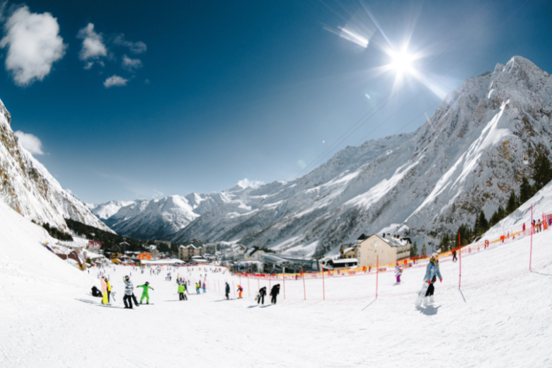 Komende week op wintersport? Zo ga je voorbereid de weg op