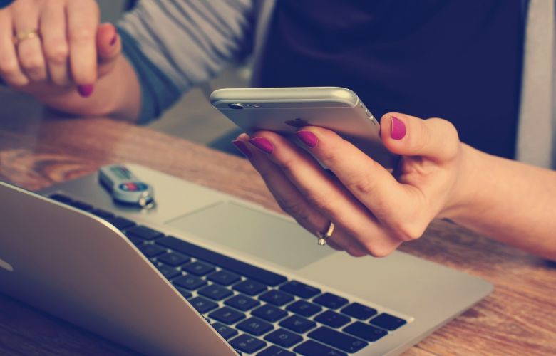 Getsie! Zo vies is je telefoonscherm werkelijk