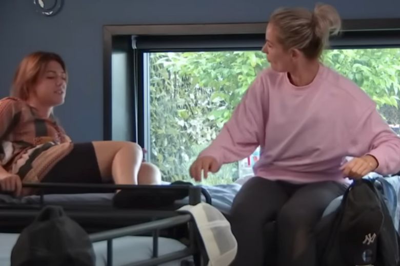 EJVJL: Wendy en Babette gaan weer met elkaar in gesprek