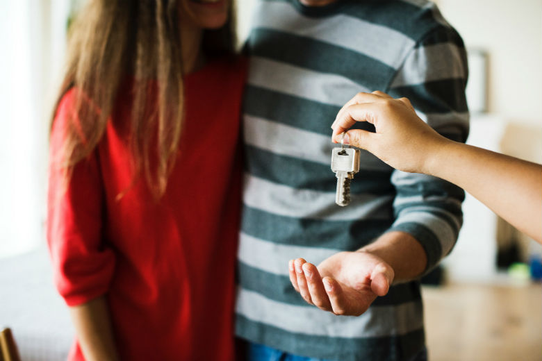 Bizar: bij aankoop van dit huis krijg je de bewoners erbij