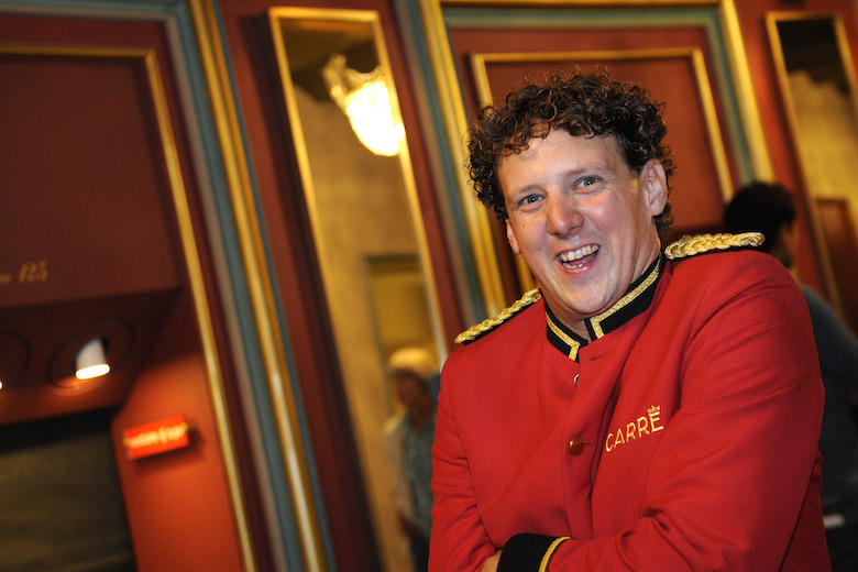 Jochem Myjer blijkt 'al enige tijd geleden' gescheiden van vrouw