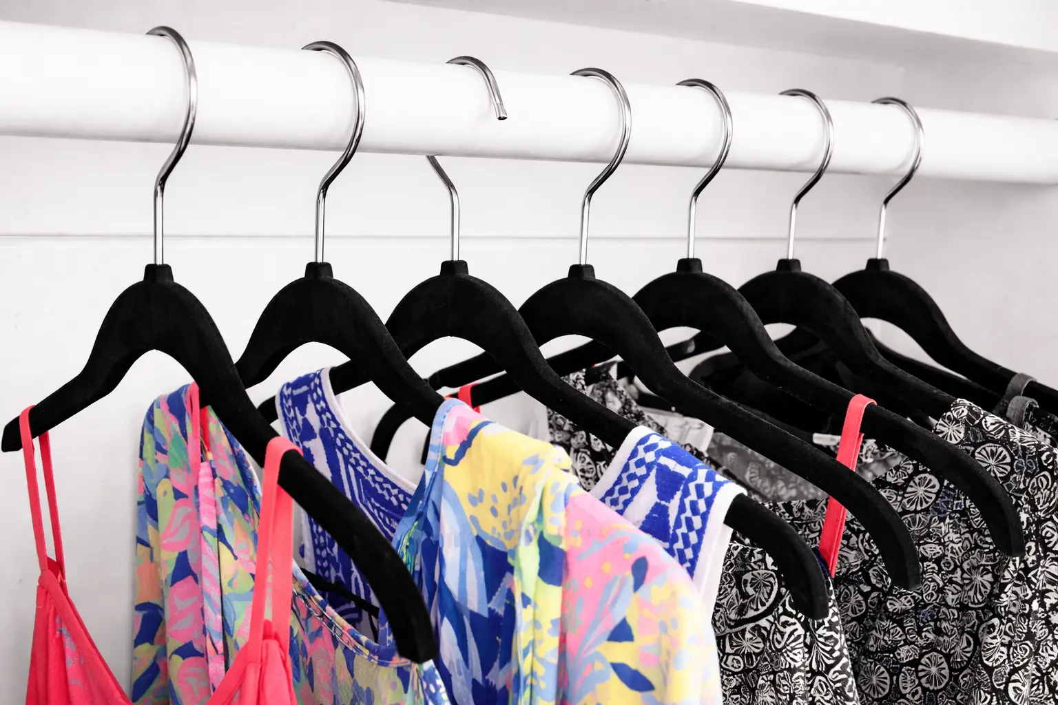 Deze ongelooflijk eenvoudige hanger truc heeft ons verbaasd - en de lente is precies het juiste moment om het uit te proberen