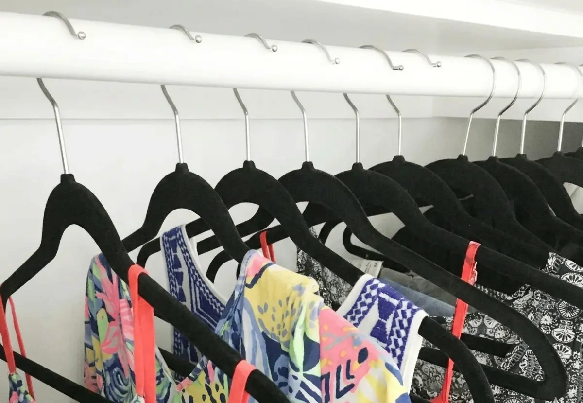 Deze ongelooflijk eenvoudige hanger truc heeft ons verbaasd - en de lente is precies het juiste moment om het uit te proberen