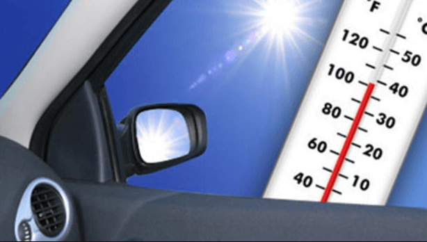 Heeft je auto geen airco? Zo hou je het uit in je hete auto