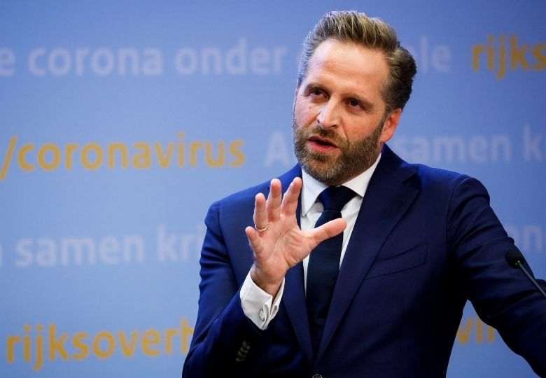 De Jonge wordt dagelijks bedreigd: 'Het kruipt thuis onder je huid'