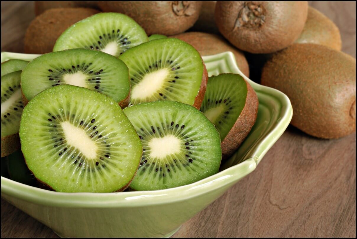 Wist je dat kiwi's mogelijk een positief effect hebben op het reguleren van je bloedsuikerspiegel? Ontdek waarom!