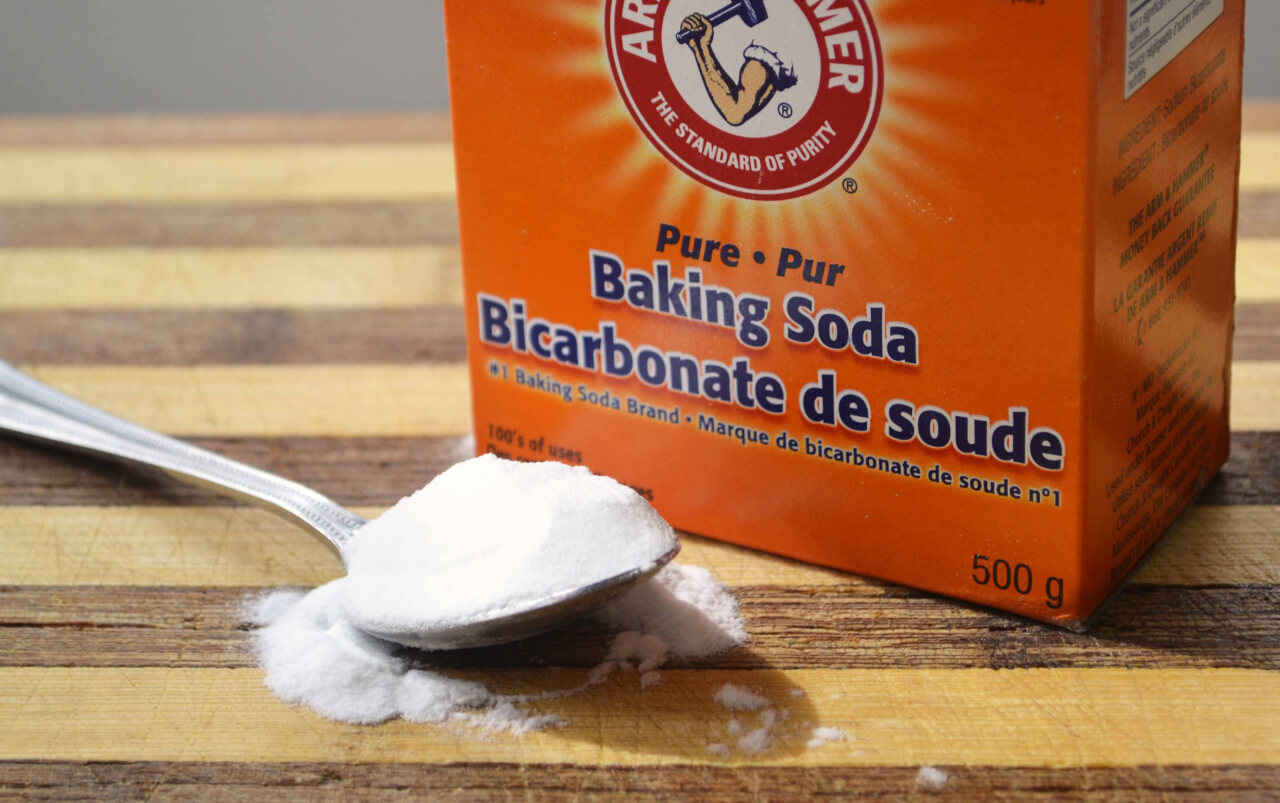 Zo haal je nare luchtjes uit je schoenen met maar 3 ingrediënten! Echt simpel en heel fris!