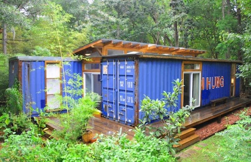 Containern