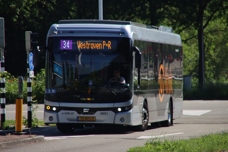 Buschauffeurs leggen drie dagen lang werkzaamheden neer voor landelijke staking