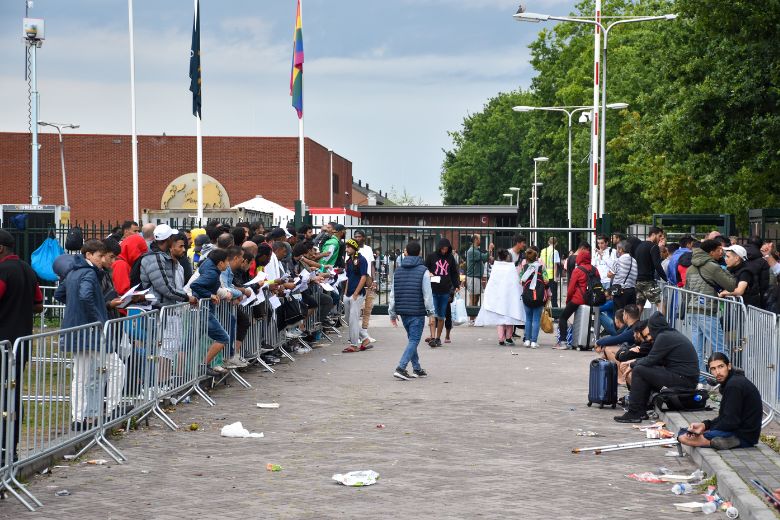 Asielcrisis dit jaar niet opgelost: 'Zeker een te kort van 10.000 opvangplekken in 2023'