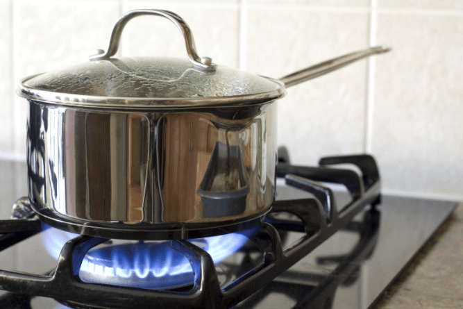 Stop nú met deze gevaarlijke gewoonte om brand in je huis te voorkomen!