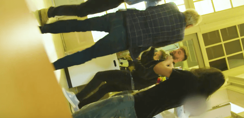 Aflevering #BOOS met heftige beelden vechtpartij Tim Hofman online