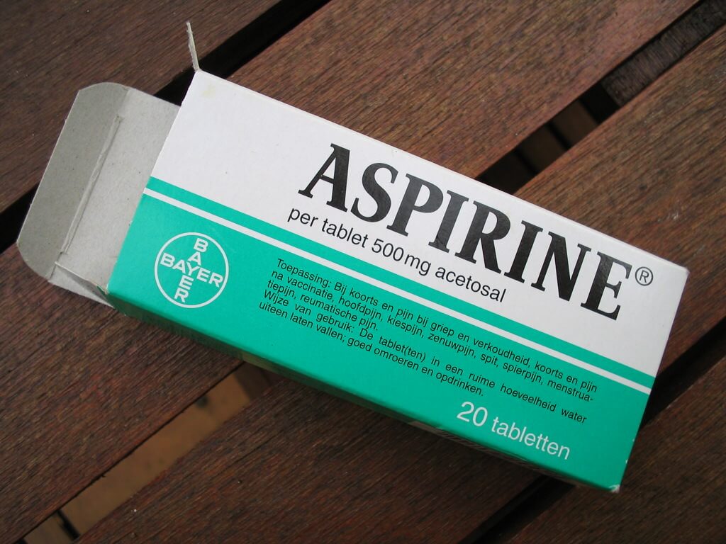 Aspirine is goed voor meer dan hoofdpijn alleen! Hier 5 superhandige tips waarbij je aspirine ook kunt gebruiken!