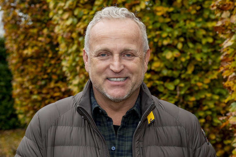 Gordon bevestigt relatie met 24-jarige student Jeffrey